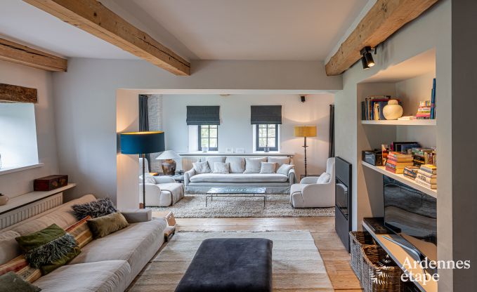 Charmant en stijlvol boerderijtje voor 14 personen en 2 honden in Manhay