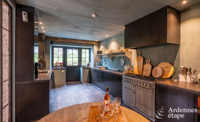 Charmant en stijlvol boerderijtje voor 14 personen en 2 honden in Manhay