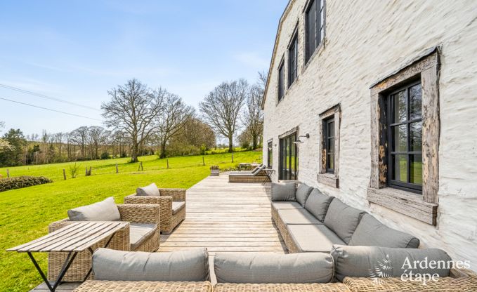 Charmant en stijlvol boerderijtje voor 14 personen en 2 honden in Manhay