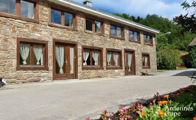 Ruim vakantiehuis voor 30 personen in Manhay, Ardennen