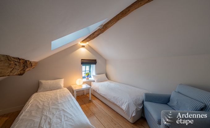 Charmant en stijlvol boerderijtje voor 14 personen en 2 honden in Manhay