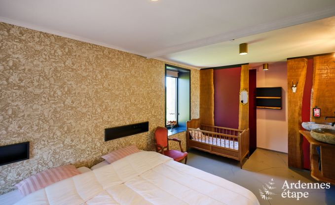 Vakantiehuis in Manhay voor 20 personen met 7 slaapkamers, eigen discotheek en bioscoop