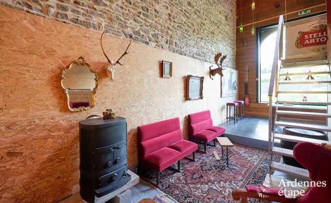 Vakantiehuis in Manhay voor 20 personen met 7 slaapkamers, eigen discotheek en bioscoop