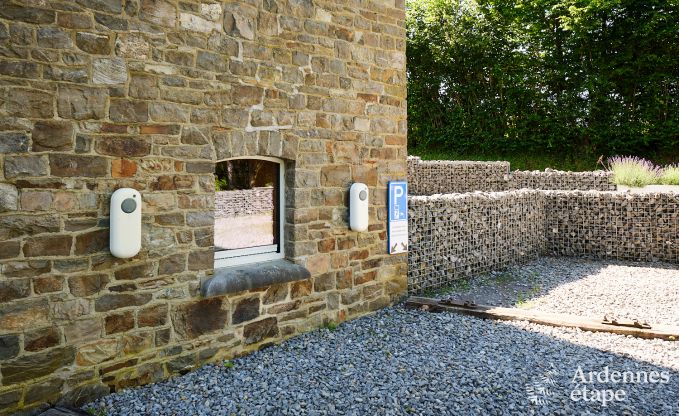 Vakantiehuis in Manhay voor 20 personen met 7 slaapkamers, eigen discotheek en bioscoop