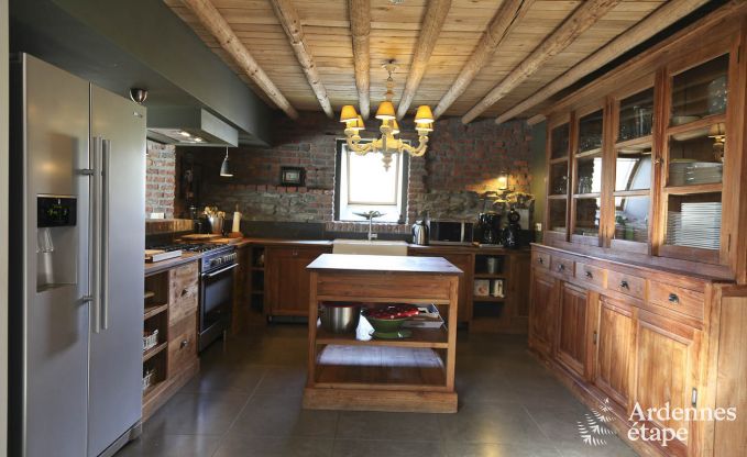 Luxe villa in Marche-en-Famenne voor 22 personen in de Ardennen