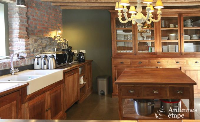 Luxe villa in Marche-en-Famenne voor 22 personen in de Ardennen