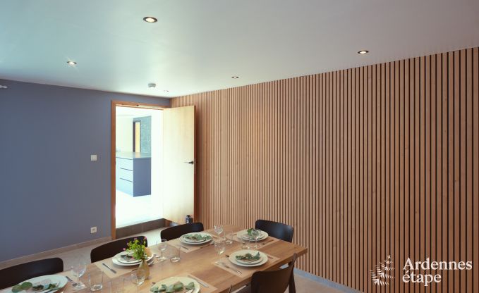 Villa in Marche-en-Famenne voor 28 personen met 11 slaapkamers, binnenzwembad en sauna