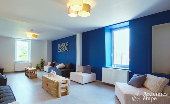 Villa in Marche-en-Famenne voor 28 personen met 11 slaapkamers, binnenzwembad en sauna