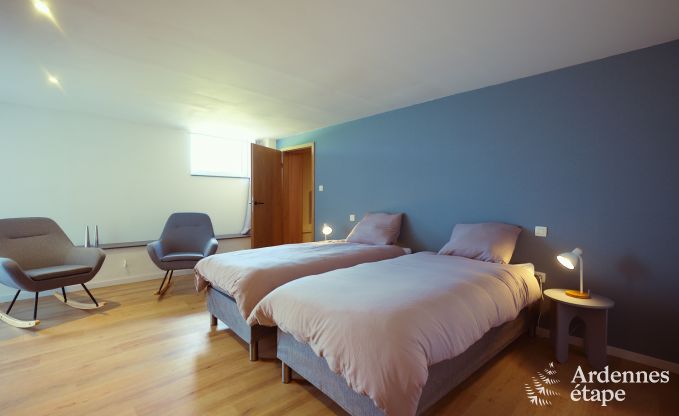 Villa in Marche-en-Famenne voor 28 personen met 11 slaapkamers, binnenzwembad en sauna