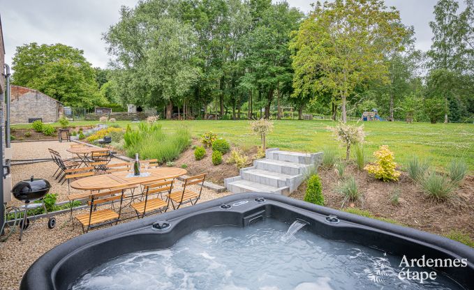 Cottage in Mardesous voor 18 personen in de Ardennen