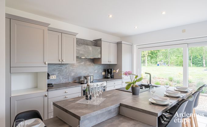 Cottage in Mardesous voor 18 personen in de Ardennen