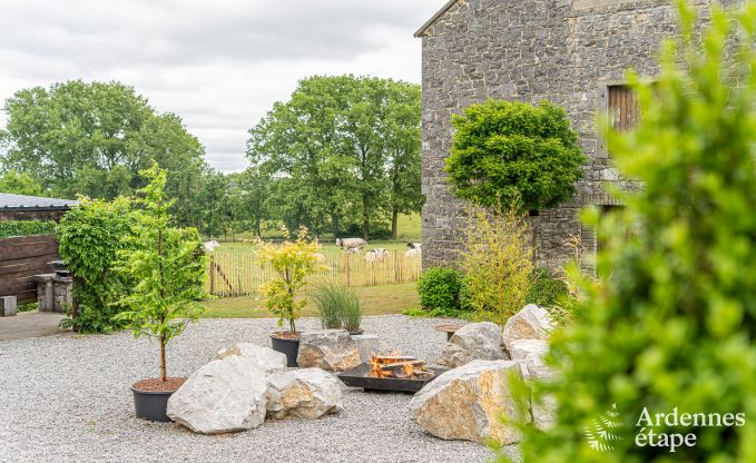 Luxueuze vakantiewoning voor 4 personen met zwembad in Maredsous