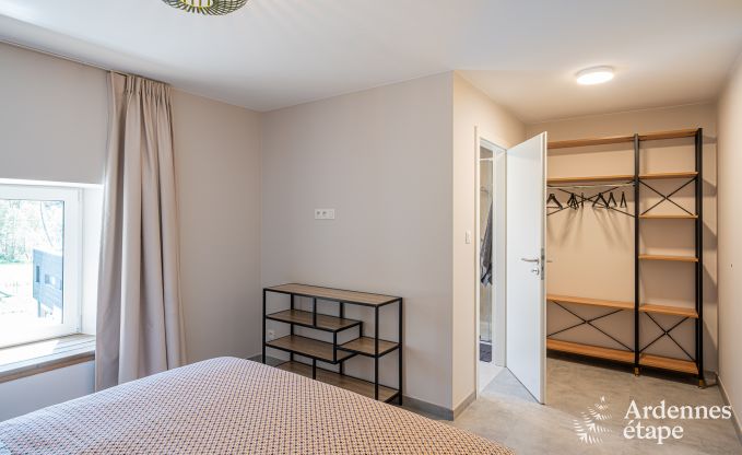 Rolstoeltoegankelijke vakantiewoning in Martelange voor 9 personen met privtuin