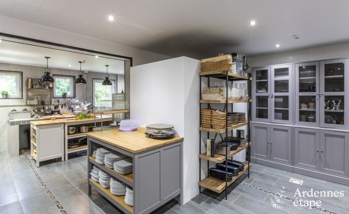 Vakantie midden in de natuur in de Ardennen: ruime villa in Houffalize (Nadrin) voor 18 personen met talrijke voorzieningen en diensten, huisdieren welkom