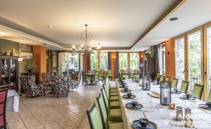 Vakantie midden in de natuur in de Ardennen: ruime villa in Houffalize (Nadrin) voor 18 personen met talrijke voorzieningen en diensten, huisdieren welkom