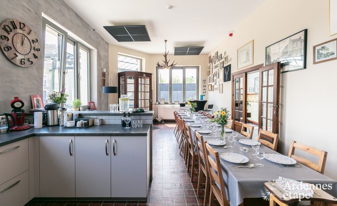 Vakantiehuis in Neufchteau voor 18/23 personen in de Ardennen