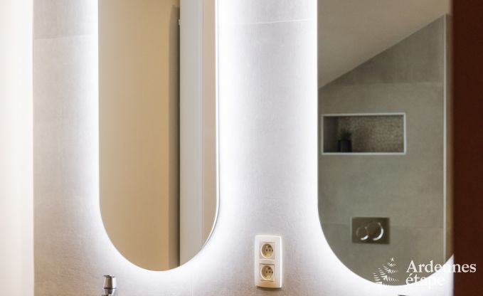 Luxe villa in Neufch�teau voor 20 personen met grote wellnessruimte