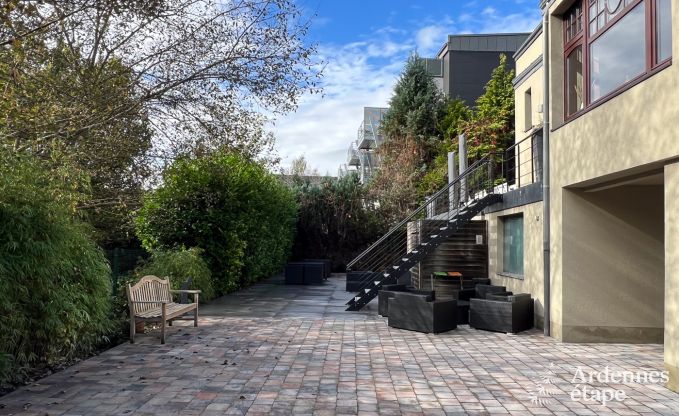 Luxe villa in Neufch�teau voor 20 personen met grote wellnessruimte