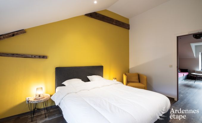 Luxe villa in Neufch�teau voor 20 personen met grote wellnessruimte