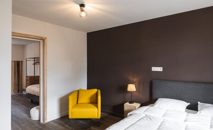 Luxe villa in Neufch�teau voor 20 personen met grote wellnessruimte