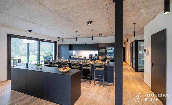 Vakantiehuis in Neufch�teau voor 22/24 personen in de Ardennen