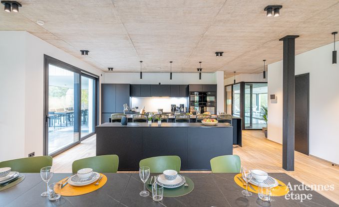 Vakantiehuis in Neufch�teau voor 22/24 personen in de Ardennen