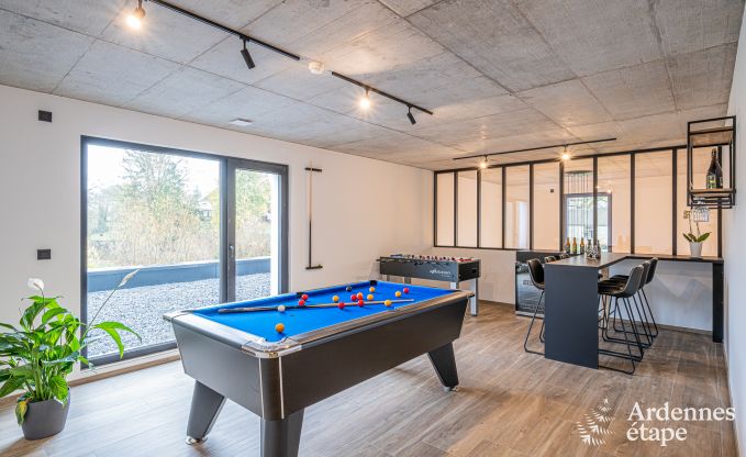 Vakantiehuis in Neufch�teau voor 22/24 personen in de Ardennen