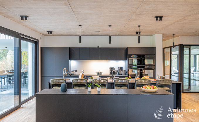 Vakantiehuis in Neufch�teau voor 22/24 personen in de Ardennen