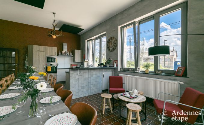 Vakantiehuis in Neufchteau voor 18/23 personen in de Ardennen