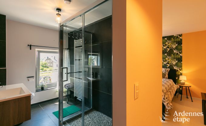 Vakantiehuis in Neufchteau voor 18/23 personen in de Ardennen