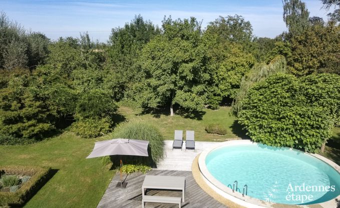 Behaaglijk charmevakantiehuis enkel voor 4 volwassenen met binnenzwembad in Oteppe