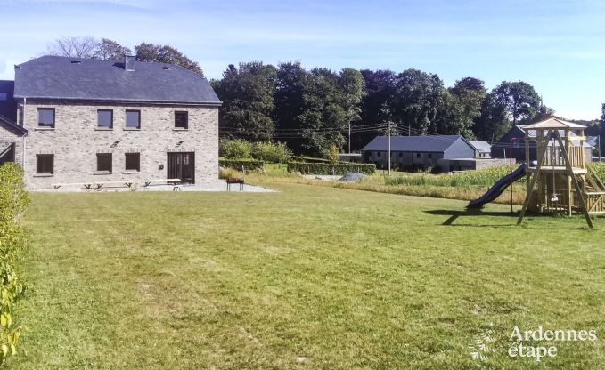 Hoogwaardige vakantiewoning in Paliseul voor 14 personen in de Ardennen