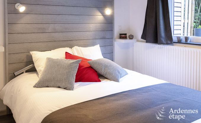 Hoogwaardig huis in Profondeville met sauna en jacuzzi voor 5 personen in de Ardennen