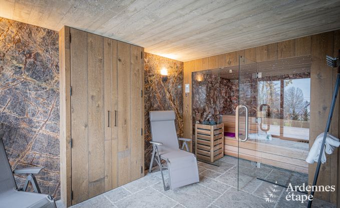 Luxe villa in Recht voor 8 personen in de Ardennen