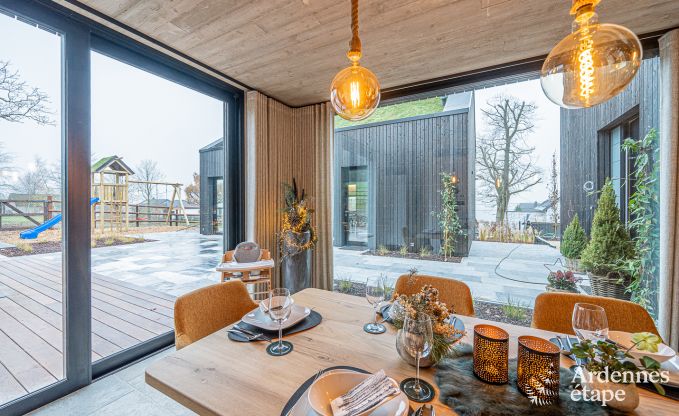 Luxe villa in Recht voor 8 personen in de Ardennen