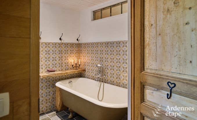 Gezellig cottage voor 4 personen in Redu met tankuzzi (hottub), overdekt terras en privtuin