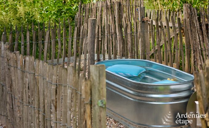 Gezellig cottage voor 4 personen in Redu met tankuzzi (hottub), overdekt terras en privtuin