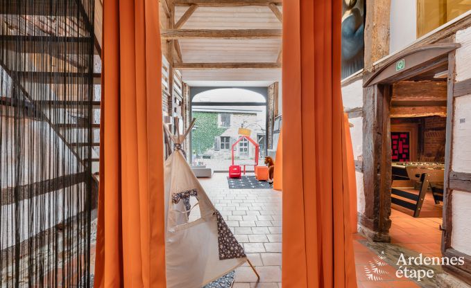 Vakantiehuis in Redu voor 15 personen in de Ardennen