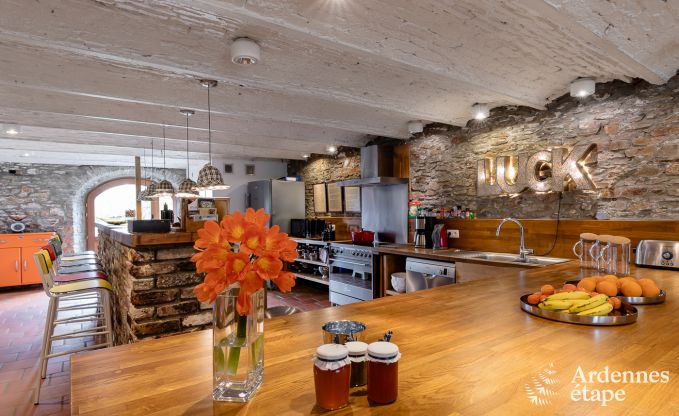 Vakantiehuis in Redu voor 15 personen in de Ardennen