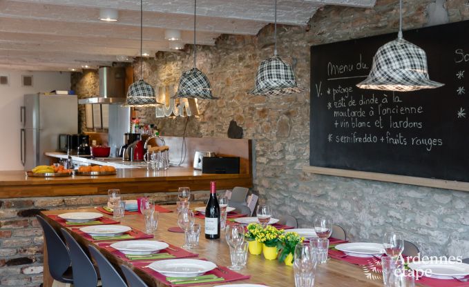 Vakantiehuis in Redu voor 15 personen in de Ardennen