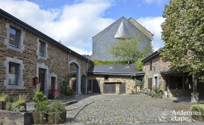 Vakantiehuis in Redu voor 15 personen in de Ardennen