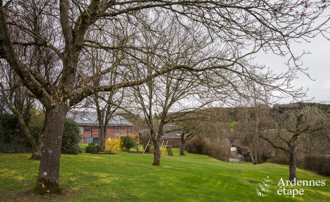 Vakantiehuis in Redu voor 15 personen in de Ardennen