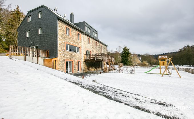 Vakantiehuis in Redu voor 24 personen in de Ardennen