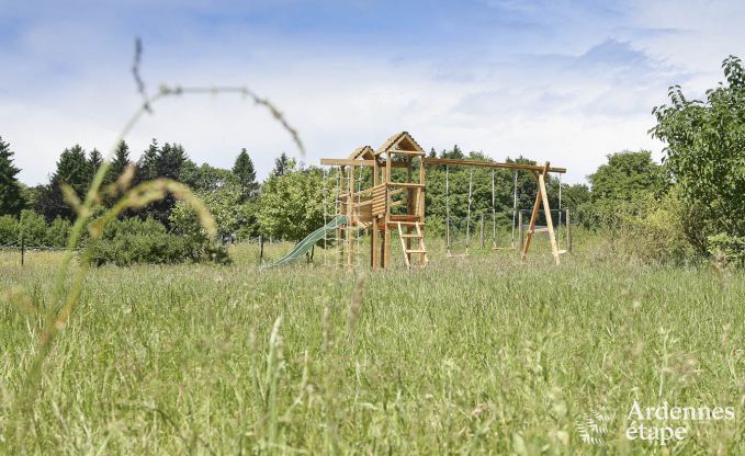 Vakantiehuis in Redu voor 15 personen in de Ardennen