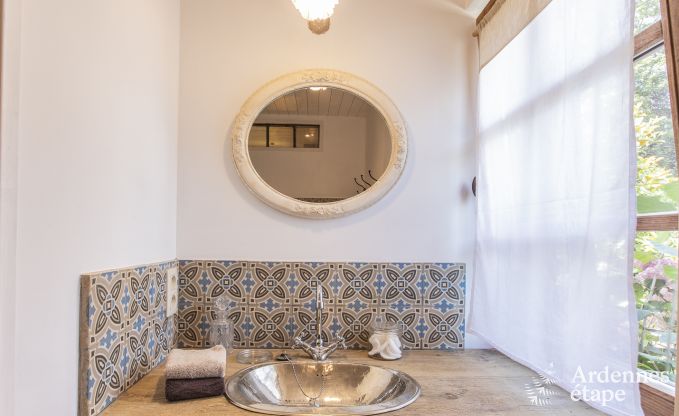 Gezellig cottage voor 4 personen in Redu met tankuzzi (hottub), overdekt terras en priv�tuin