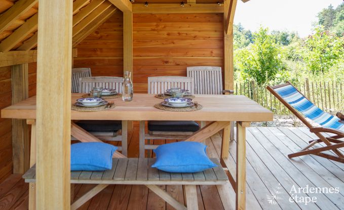 Gezellig cottage voor 4 personen in Redu met tankuzzi (hottub), overdekt terras en priv�tuin