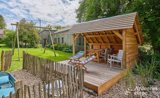 Gezellig cottage voor 4 personen in Redu met tankuzzi (hottub), overdekt terras en priv�tuin