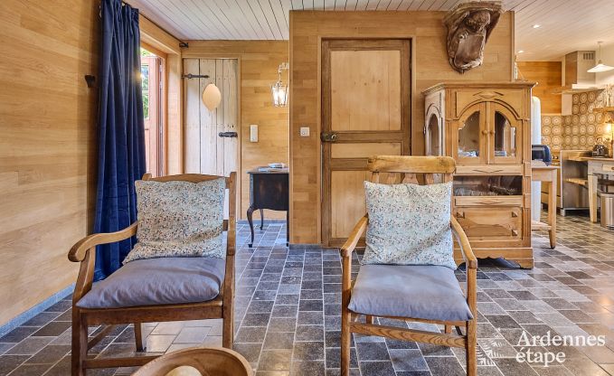 Gezellig cottage voor 4 personen in Redu met tankuzzi (hottub), overdekt terras en priv�tuin