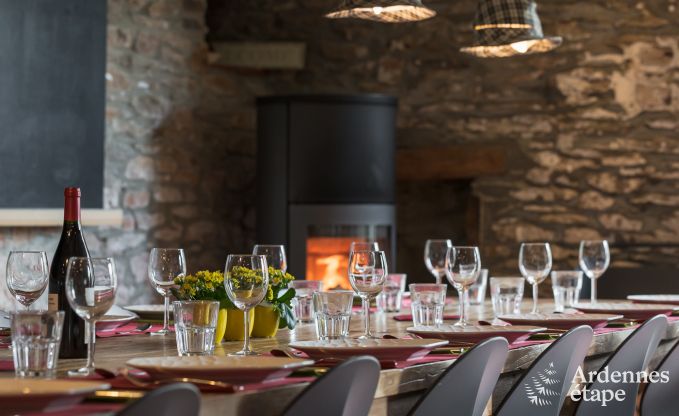 Vakantiehuis in Redu voor 15 personen in de Ardennen