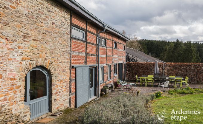 Vakantiehuis in Redu voor 15 personen in de Ardennen